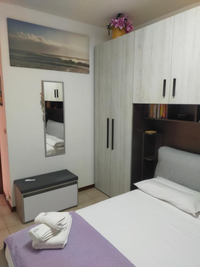 Appartamento Riviera Trilocale Wifi E Parcheggio Privato Вентимилья Экстерьер фото