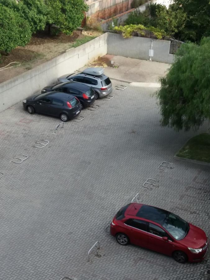 Appartamento Riviera Trilocale Wifi E Parcheggio Privato Вентимилья Экстерьер фото