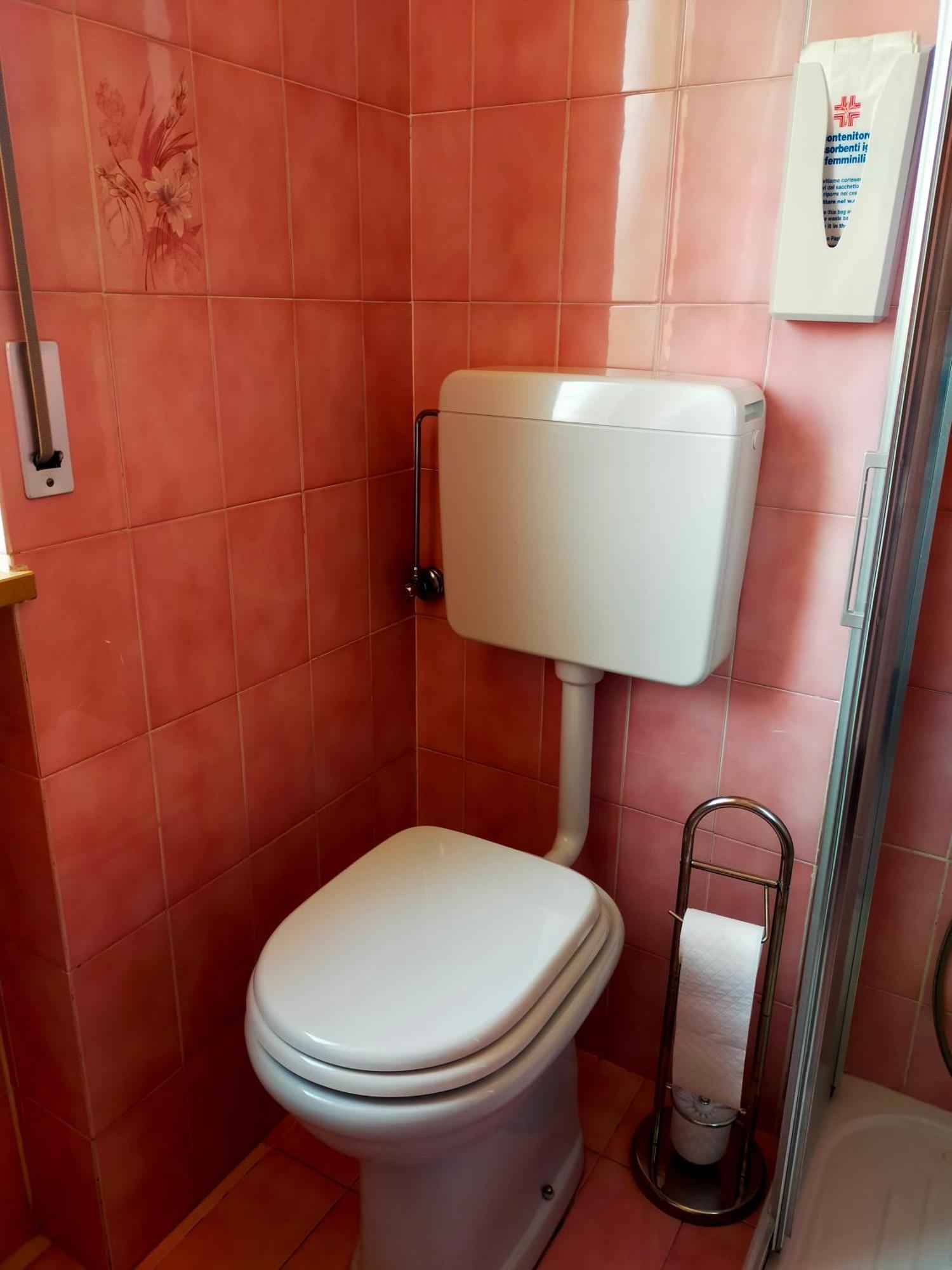 Appartamento Riviera Trilocale Wifi E Parcheggio Privato Вентимилья Экстерьер фото