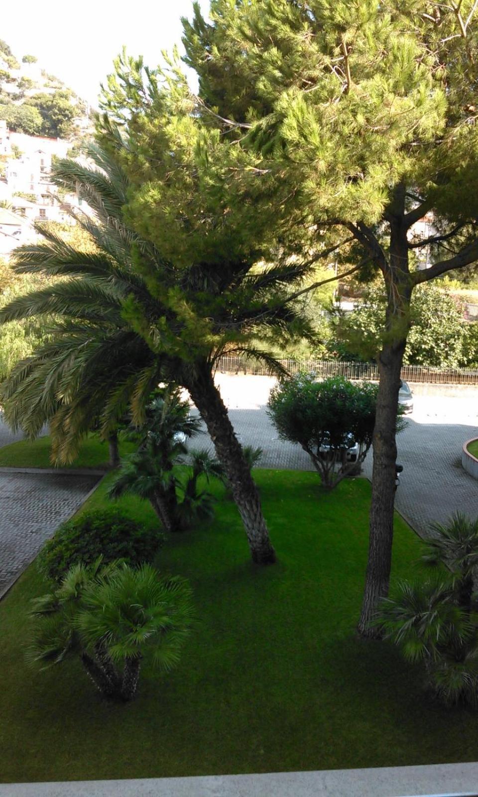Appartamento Riviera Trilocale Wifi E Parcheggio Privato Вентимилья Экстерьер фото